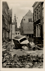736 'Verwoesting binnenstad te Vlissingen, 1 Februari 1953 door overstroming' De Sarazijnstraat na de stormvloedramp in ...
