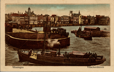 5458 'Vlissingen. Visschershaven' Ingang Engelse- of Vissershaven en het rondeel met op de achtergrond de Nieuwendijk ...