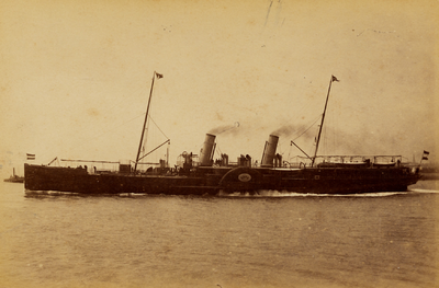 5488 Stoomvaartmij. Zeeland. De radermailboot Duitschland werd in 1887 gebouwd voor de dagdienst Vliss.-Queenborough. ...