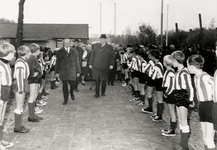 5893 Officiële opening van het nieuwe clubgebouw voor de Voetbal Combinatie Vlissingen door de heer J.W. Hupkes ...