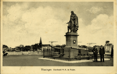 6396 'Vlissingen. Standbeeld M.A. de Ruijter.'Standbeeld M.A. de Ruyter, Keizersbolwerk, Boulevard de Ruyter.