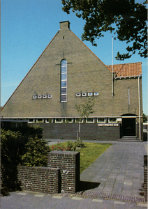 6410 'Gereformeerde kerk, Oost-Souburg' De Gereformeerde kerk in de Kanaalstraat te Oost-Souburg. In gebruik genomen op ...