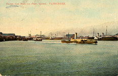 7164 'Haven met Mail- en Prov. booten. Vlissingen'. Buitenhaven een boot van de Provinciale Stoombootdiensten vaart de ...