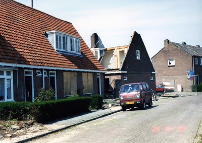 7569 Sloop van de woningen in de Beatrixlaan ('Tuinstad'). Gedeelte tussen Margrietenlaan en Anjelierenlaan
