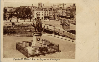 8193 'Standbeeld Michiel Adr. de Ruyter - Vlissingen' Vanaf het Keizersbolwerk gezicht op o.a. Voorhaven, Bellamypark ...