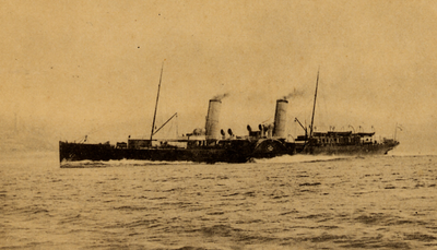 8433 Radermailboot van de Stoomvaartmij. Zeeland. De 'Koningin Regentes', bouwjaar 1895, nachtdienst ...