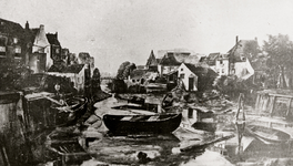 8563 Fotoreproduktie van een schilderij van de Achterhaven, gezien in de richting van de Koopmanshaven.