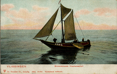8653 'Vlissingen. Binnenkomende Visschersschuit' De Arm.5 van schipper Jan de Nooijer (jan keur)