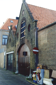 8980 Pakhuizen in de Vrouwestraat, nabij de Walstraat