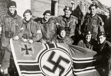 9596 Tweede Wereldoorlog. Geallieerde militairen in Vlissingen kort na de bevrijding