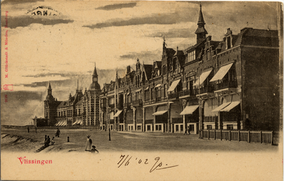 10661 'Vlissingen'. Boulevard Evertsen met links het Grand Hotel des Bains
