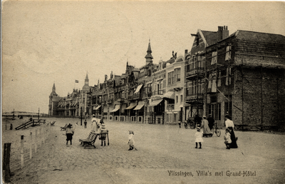 10778 'Vlissingen, Villa's met Grand-Hotel'. Boulevard Evertsen met links het Grand Hotel des Bains