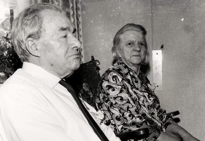10966 Het echtpaar J. Stroo-Maas viert hun 60-jarig huwelijksfeest. De heer Stroo werd 84 jaar geleden in Vlissingen ...
