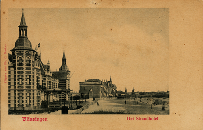 11130 'Vlissingen. Het Strandhotel'. Boulevard Evertsen, Grand Hotel des Bains, (later Britannia) geopend op 26 juni 1886