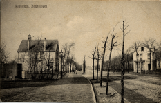 11817 'Vlissingen, Badhuisweg' De Badhuisstraat gezien ter hoogte van de Singel in de richting van de leeuwentrap