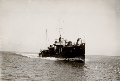 12950 Hr. Ms. torpedoboot Z 8. 2-5-1914 op stapel gezet bij de Mij. voor Scheeps- en Werktuigbouw Feijenoord te ...
