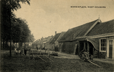 13313 'Marnixplein, West Souburg' Het Marnixplein met de smederij van Dingemanse