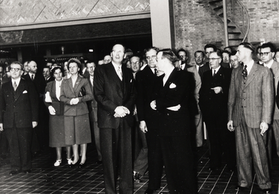 14103 Officiële opening van de nieuwe Provinciale Zeeuwsche Electriciteits-Maatschappij (PZEM) centrale aan de ...