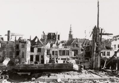 16006 Tweede Wereldoorlog. Slijkstraat en omgeving gezien vanaf Boulevard de Ruyter na de oorlog