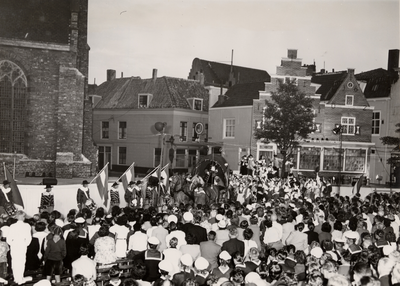 17748 Van 2 tot 6 juli 1957: De 'De Ruyterweek' ter ere van M.A. de Ruyter. Woensdag 3 juli 1957: De première van het ...