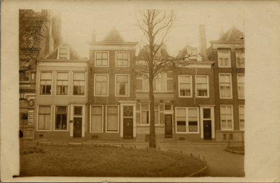 18611 De huizen aan de westzijde van het Bellamypark