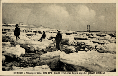18750 'Het Strand te Vlissingen Winter febr. 1929. Groote IJsschotsen liggen langs het geheele badstrand'. Het ...