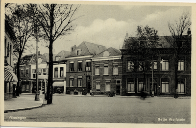 18785 'Vlissingen. Betje Wolfplein' gezien vanuit de Coosje Buskenstraat