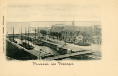 18988 'Panorama van Vlissingen.' Overzicht van de Marinehaven (Marinesluis), Marinebrug en Wijnbergsekade