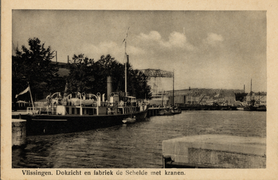 18996 'Vlissingen. Dokzicht en fabriek de Schelde met kranen.' De Dok- of Marinehaven gezien vanaf de Marinesluis