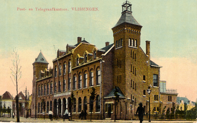 19126 'Post- en Telegraafkantoor. Vlissingen' Het postkantoor aan de Stenenbeer.