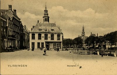 19227 'Vlissingen. Beursplein' Het Beursgebouw op het Beursplein. Rechts ziet men de Voor- en Koopmanshaven en Bellamykade
