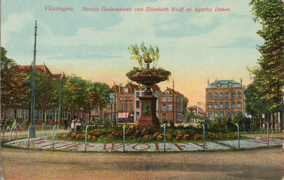 19266 'Vlissingen. Fontijn Gedenksteen van Elizabeth Wolff en Agatha Deken.' Fontein opgericht 24 juli 1884 op het ...