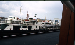 19890 Provinciale Stoombootdiensten in Zeeland (PSD).De veerboot 'Koningin Juliana' voor de fuik.