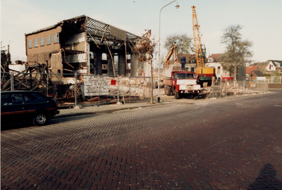 21105 Aagje Dekenstraat hoek Scheldestraat. Afbraak van de voormalige electrische centrale van de Koninklijke ...