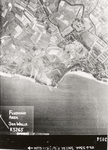 21809 Luchtfoto van Vlissingen. Bombardement van de Nolledijk