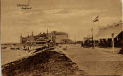 24051 'Vlissingen. Boulevard'. Boulevard Bankert met op de achtergrond Boulevard Evertsen. Rechts het badpaviljoen Wilhelmina