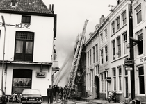 25061 Grote brand in de Beursstraat waarbij vier kinderen omkwamen.