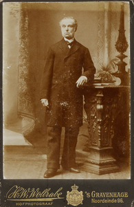 25296 Jhr. Jacob Hendrik Paspoort Van Grijpskerke, geboren te Middelburg 24 april 1825, overleden te Oost Souburg 12 ...