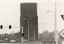 25604 De watertoren in Oost-Souburg vlakbij de kruising van de Sloeweg en Rijksweg 58 en aan de kant van de Vlissingsestraat