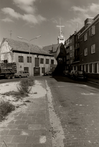 26202 Pakhuis (voorheen steenhouwerij, later kolenhandel) en woonhuis met garage (voorheen slepersbedrijf fa. vd. Berg, ...