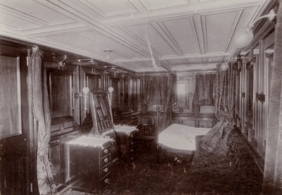 26543 Royal State Cabin van de radermailboot 'Duitschland' van de Stoomvaartmij Zeeland. Bouwjaar 1887.