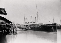 27140 De 'Koningin Regentes', bouwjaar 1895, nachtdienst Vliss.-Queenborough tot 1910. Daarna in de dagdienst tot 1917. ...