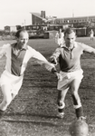 27994 Zomeravondvoetbal op de sportvelden bij de Keersluis.