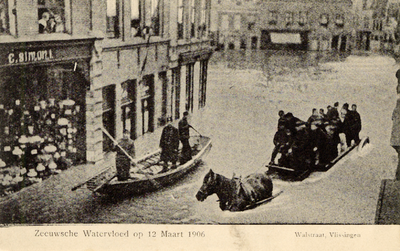 29338 'Zeeuwsche Watervloed op 12 Maart 1906. Walstraat, Vlissingen'