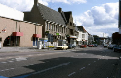 29466 Coosje Buskenstraat noordzijde gezien vanaf de hoek Spuistraat, richting Betje Wolffplein