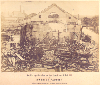 29755 Gezicht op de ruïne na de brand van 1 juli 1881 van de machinefabriek van de Koninklijke Maatschappij de Schelde ...