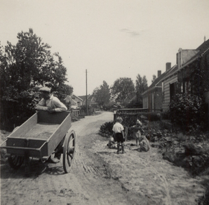 32384 Aanleg van de weg Ritthem-Souburg. De weg werd officieel in gebruik genomen op 31 oktober 1934