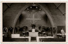 32652 Interieur van de Rooms-Katholieke Martinuskerk te West-Souburg