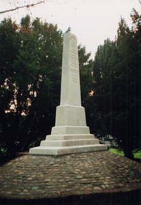 33414 Het monument ter ere van Philips van Marnix (1538-1598), Heer van Sint Aldegonde, Ambachtsheer van West-Souburg ...