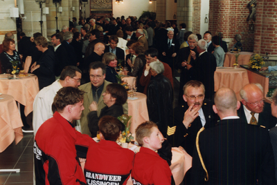 33621 Afscheid in de Sint Jacobskerk van J.C.Th. van der Doef als burgemeester van Vlissingen.Op de foto: De genodigden.